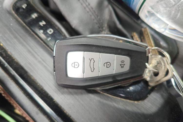 Used Geely Auto Vision X6 2021 PRO 1.4T Automatic Prestige Model Vehicle Key