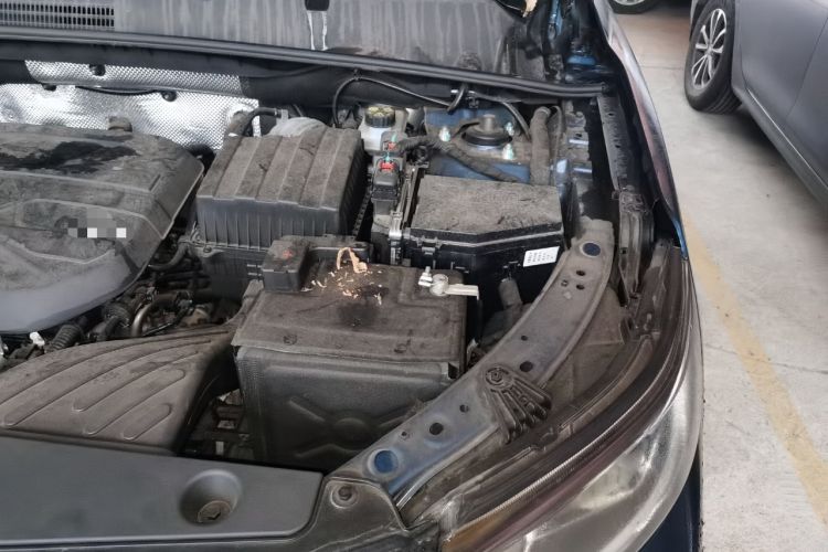 Used Geely Auto Vision X6 2021 PRO 1.4T Manual Luxury Model Engine Bay Left