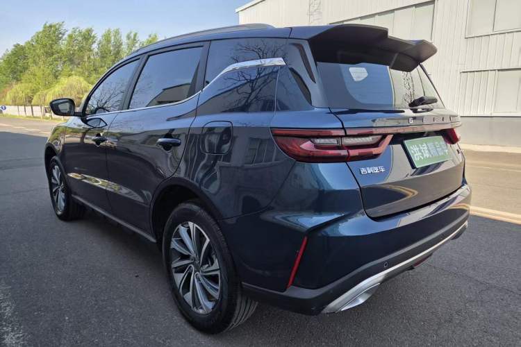 Used Geely Auto Vision X6 2021 PRO 1.4T Automatic Prestige Model Exterior 3