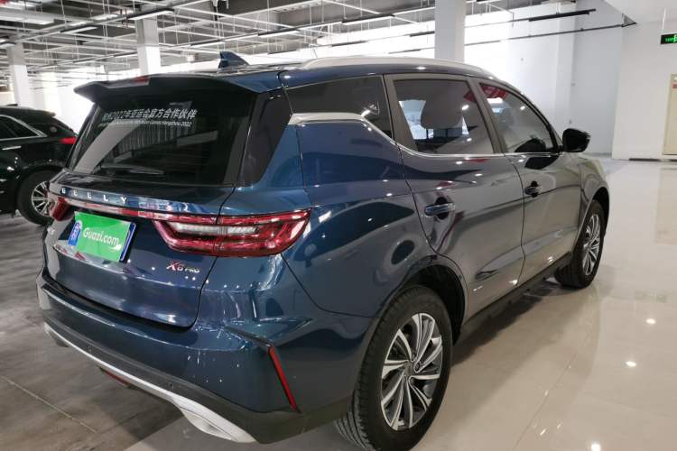 Used Geely Auto Vision X6 2021 PRO 1.4T Automatic Prestige Model Exterior 5