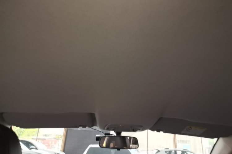 Used Geely Auto Vision X6 2021 PRO 1.4T Manual Luxury Model Headliner