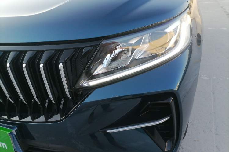 Used Geely Auto Vision X6 2021 PRO 1.4T Automatic Prestige Model Left Front Headlight