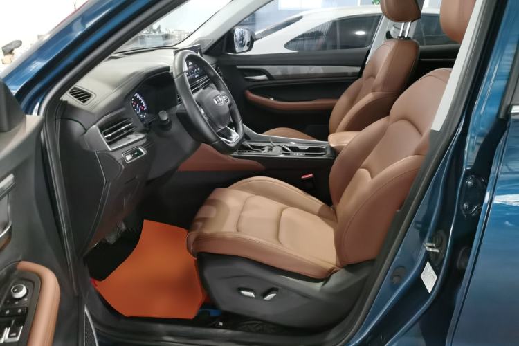 Used Geely Auto Vision X6 2021 PRO 1.4T Automatic Prestige Model Left Front Seat