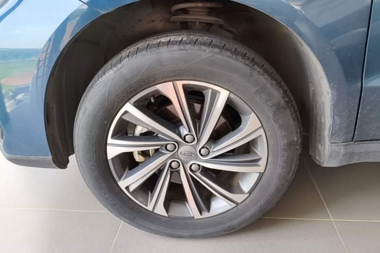 Used Geely Auto Vision X6 2021 PRO 1.4T Automatic Prestige Model Left Front Wheel Hub