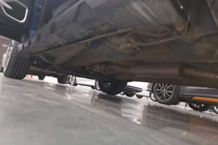 Used Geely Auto Vision X6 2021 PRO 1.4T Manual Luxury Model Left Side Sill
