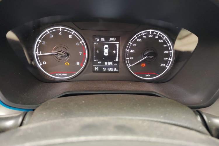 Used Geely Auto Vision X6 2021 PRO 1.4T Manual Luxury Model Odometer Close Up