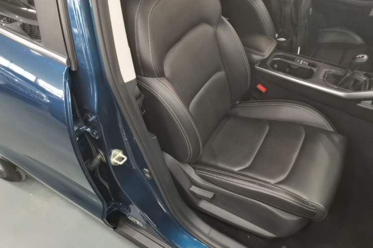 Used Geely Auto Vision X6 2021 PRO 1.4T Manual Luxury Model Right Front Seat