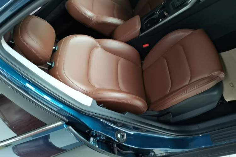 Used Geely Auto Vision X6 2021 PRO 1.4T Automatic Prestige Model Right Front Seat