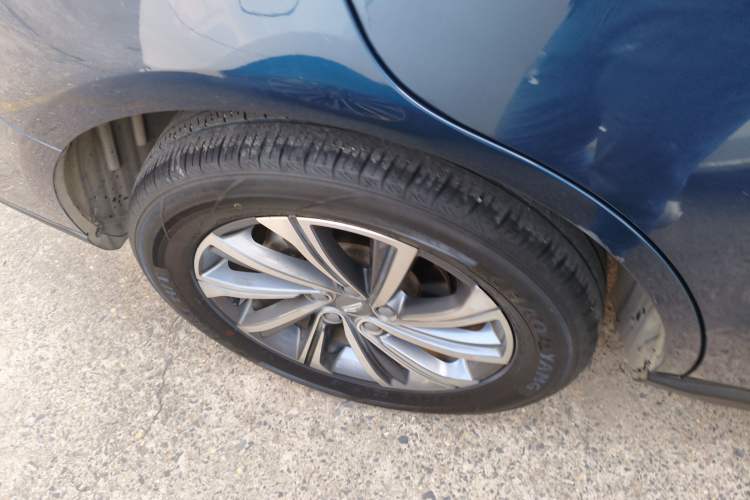Used Geely Auto Vision X6 2021 PRO 1.4T Automatic Prestige Model Right Rear Wheel Hub