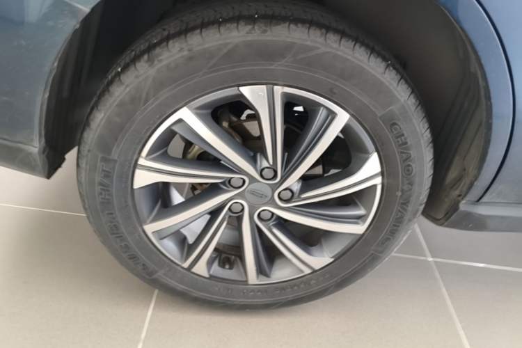 Used Geely Auto Vision X6 2021 PRO 1.4T Automatic Prestige Model Right Rear Wheel Hub