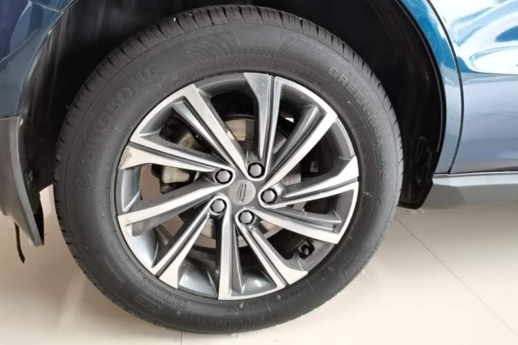 Used Geely Auto Vision X6 2021 PRO 1.4T Automatic Prestige Model Right Rear Wheel Hub