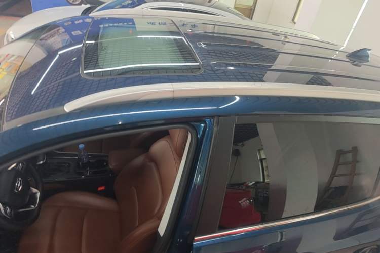Used Geely Auto Vision X6 2021 PRO 1.4T Automatic Prestige Model Roof