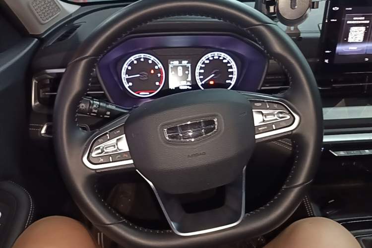 Used Geely Auto Vision X6 2021 PRO 1.4T Manual Luxury Model Steering Wheel