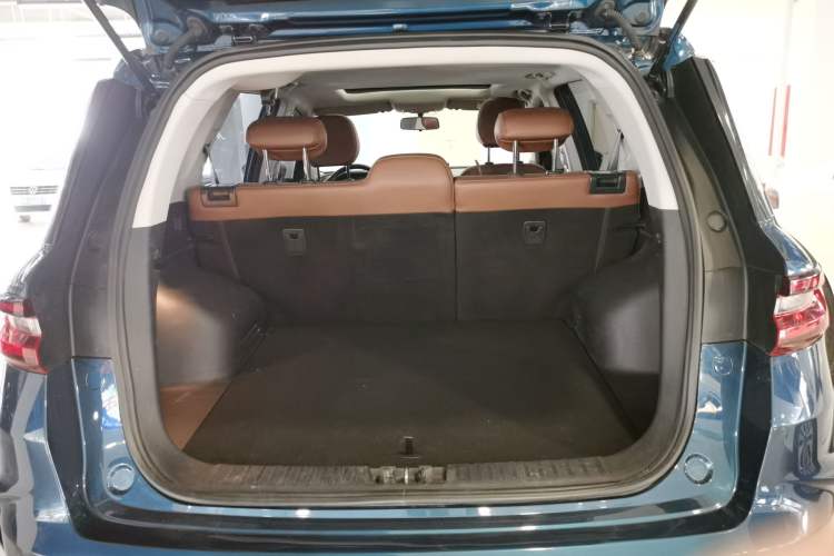 Used Geely Auto Vision X6 2021 PRO 1.4T Automatic Prestige Model Trunk