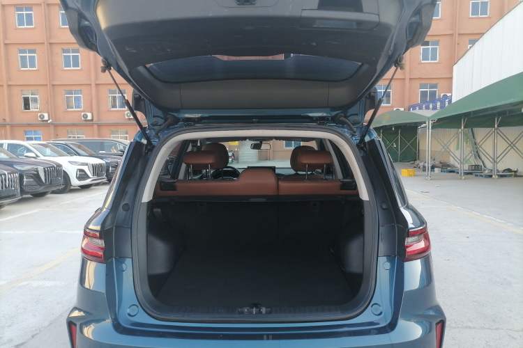 Used Geely Auto Vision X6 2021 PRO 1.4T Automatic Prestige Model Trunk