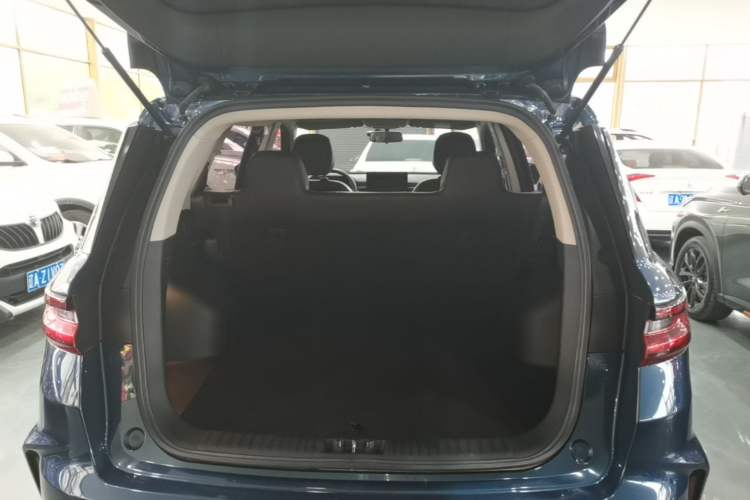 Used Geely Auto Vision X6 2021 PRO 1.4T Manual Luxury Model Trunk