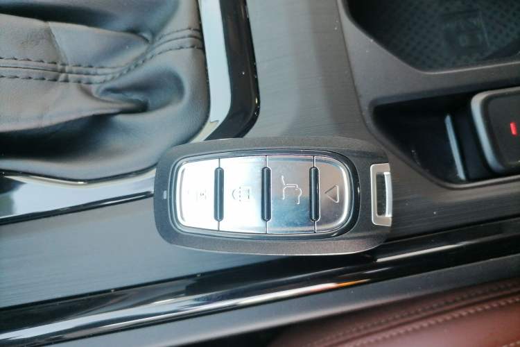 Used Geely Auto Vision X6 2021 PRO 1.4T Automatic Prestige Model Vehicle Key