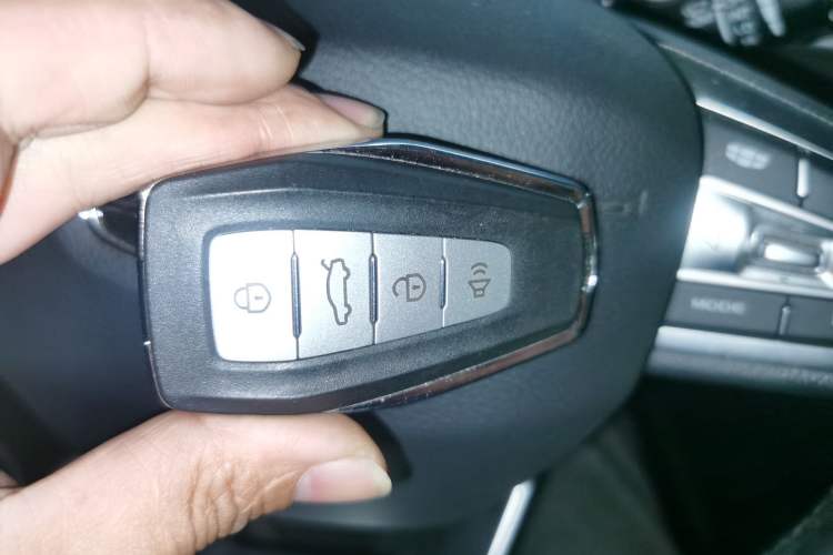 Used Geely Auto Vision X6 2021 PRO 1.4T Manual Luxury Model Vehicle Key