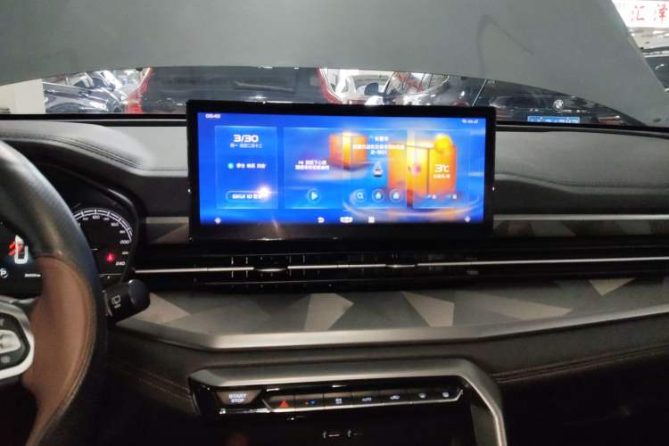 Used Geely Auto Vision X6 2021 PRO 1.4T Automatic Prestige Model Audio And AC Panel