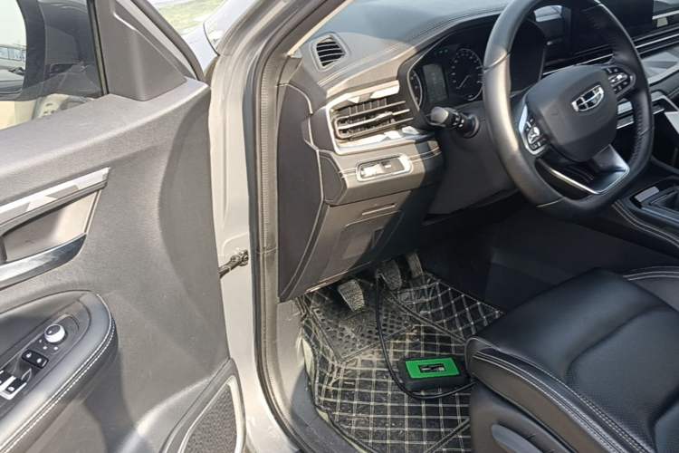 Used Geely Auto Vision X6 2021 PRO 1.4T Manual Luxury Model Driver Seat