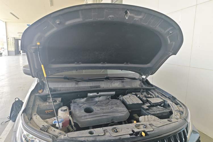Used Geely Auto Vision X6 2021 PRO 1.4T Manual Luxury Model Engine Bay
