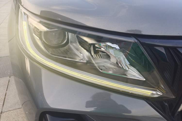 Used Geely Auto Vision X6 2021 PRO 1.4T Automatic Prestige Model Exterior 1