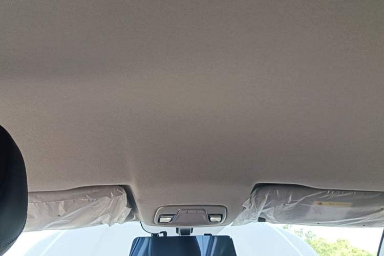 Used Geely Auto Vision X6 2021 PRO 1.4T Manual Luxury Model Headliner