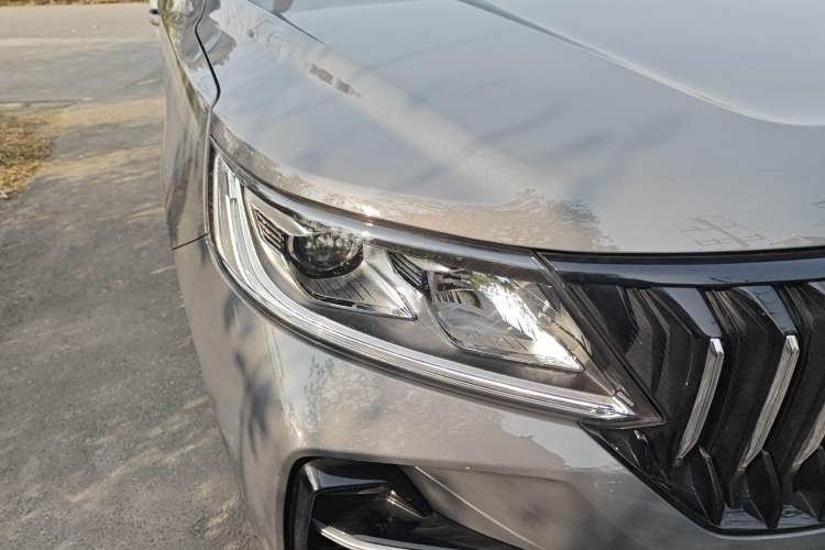 Used Geely Auto Vision X6 2021 PRO 1.4T Automatic Prestige Model Right Front Headlight