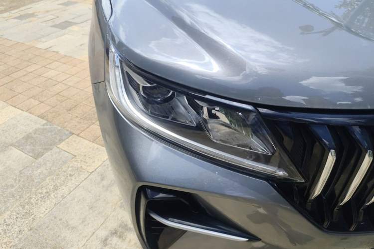 Used Geely Auto Vision X6 2021 PRO 1.4T Automatic Prestige Model Right Front Headlight