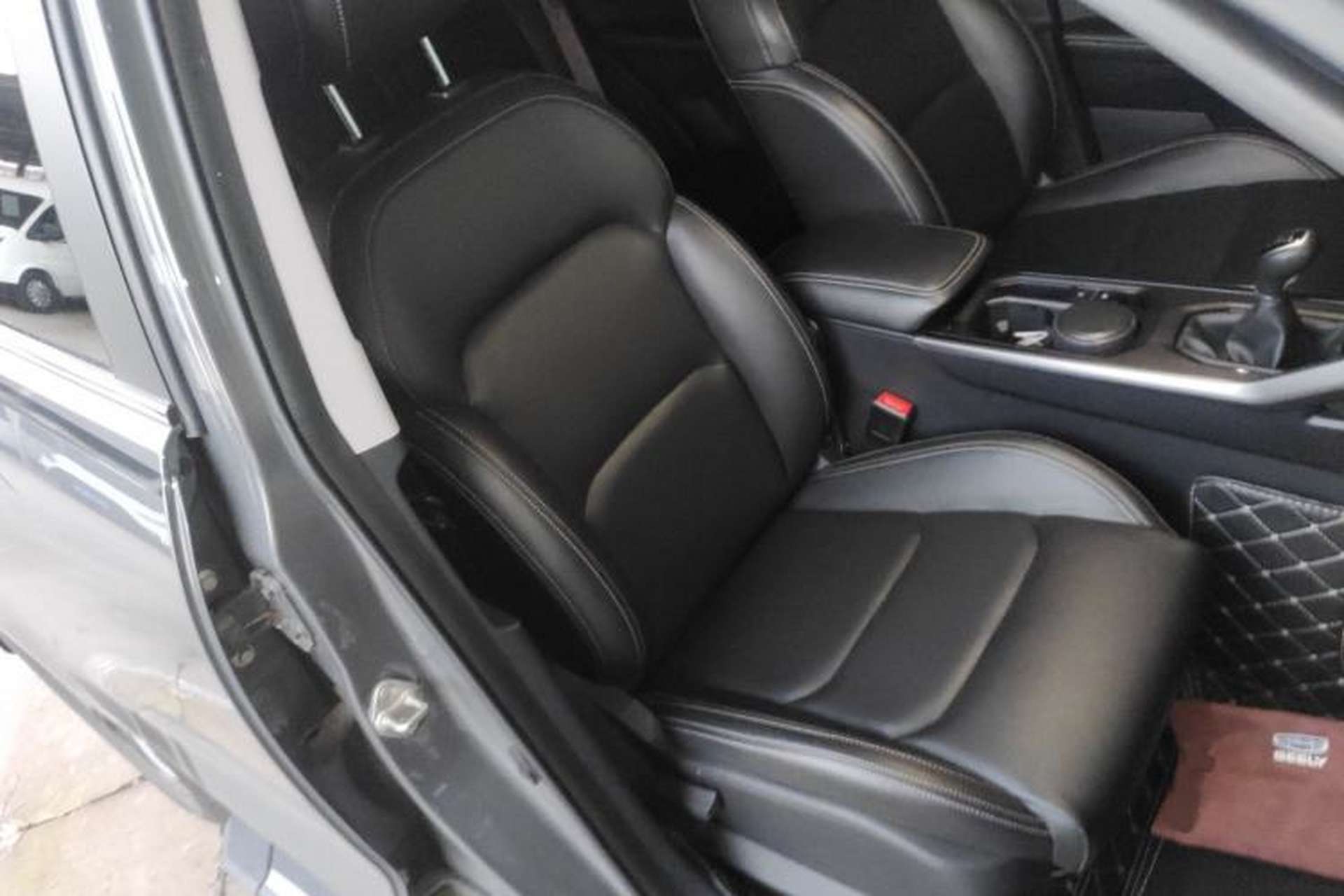 Used Geely Auto Vision X6 2021 PRO 1.4T Manual Luxury Model Right Front Seat