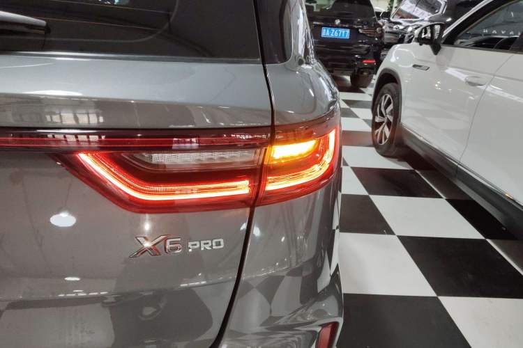 Used Geely Auto Vision X6 2021 PRO 1.4T Automatic Prestige Model Right Rear Taillight
