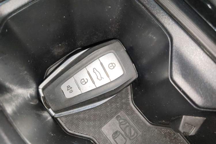 Used Geely Auto Vision X6 2021 PRO 1.4T Automatic Prestige Model Vehicle Key