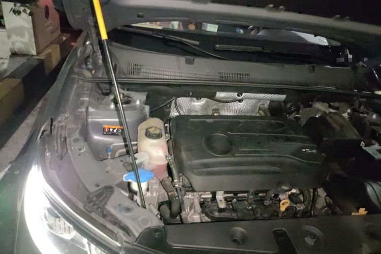 Used Geely Auto Vision X6 2021 PRO 1.4T Automatic Prestige Model Engine Bay Right