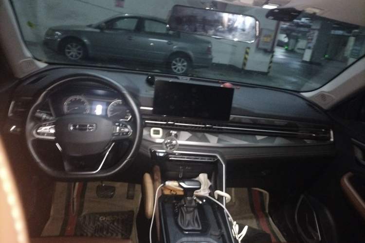 Used Geely Auto Vision X6 2021 PRO 1.4T Automatic Prestige Model Headliner