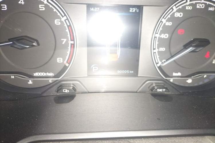 Used Geely Auto Vision X6 2021 PRO 1.4T Automatic Prestige Model Odometer Close Up