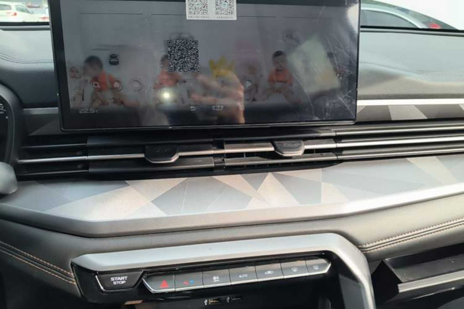 Used Geely Auto Vision X6 2021 PRO 1.4T Automatic Prestige Model Audio And AC Panel