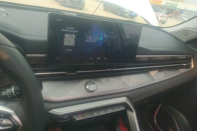 Used Geely Auto Vision X6 2021 PRO 1.4T Automatic Prestige Model Audio And AC Panel
