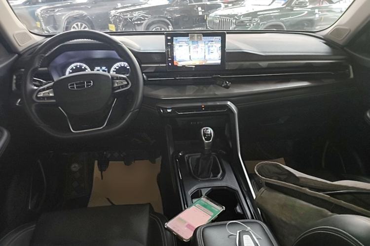 Used Geely Auto Vision X6 2021 PRO 1.4T Manual Luxury Model Center Console