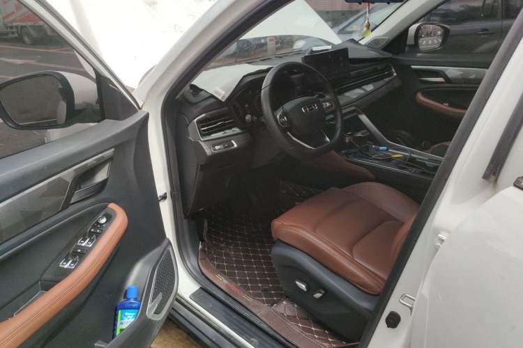Used Geely Auto Vision X6 2021 PRO 1.4T Automatic Prestige Model Driver Seat