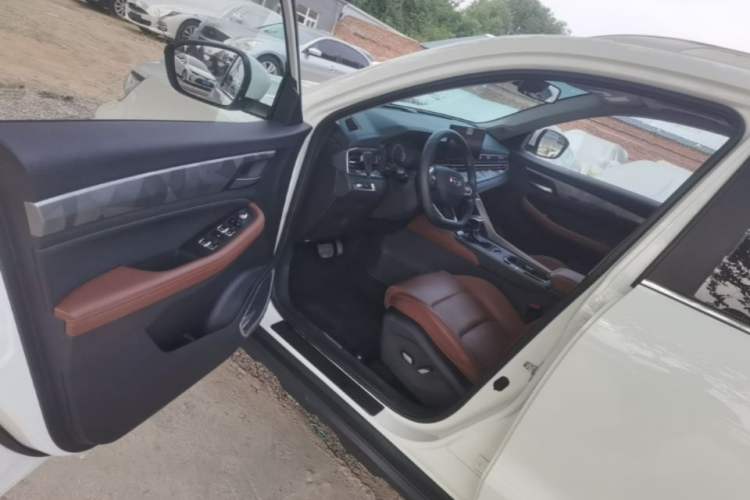 Used Geely Auto Vision X6 2021 PRO 1.4T Automatic Prestige Model Driver Seat