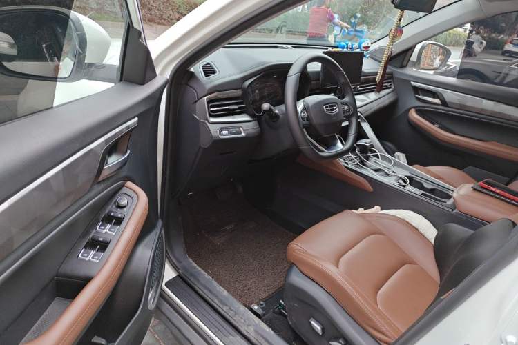 Used Geely Auto Vision X6 2021 PRO 1.4T Automatic Prestige Model Driver Seat