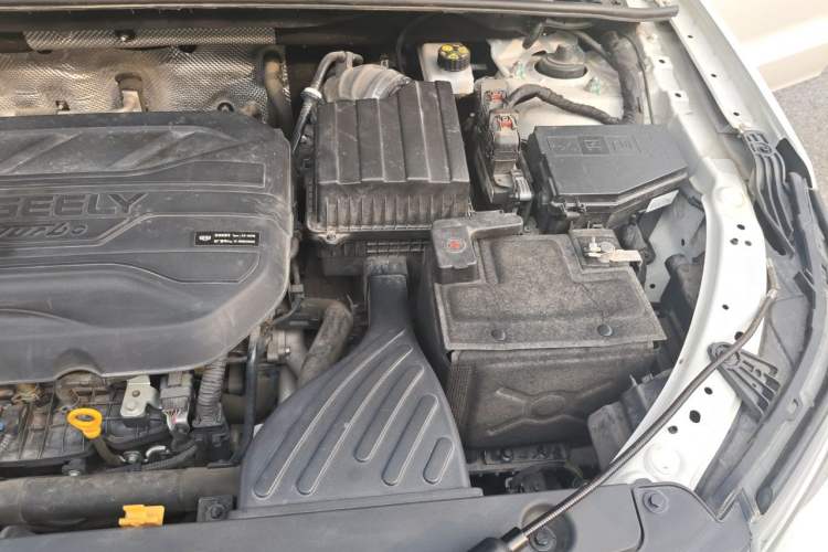 Used Geely Auto Vision X6 2021 PRO 1.4T Automatic Prestige Model Engine Bay Left