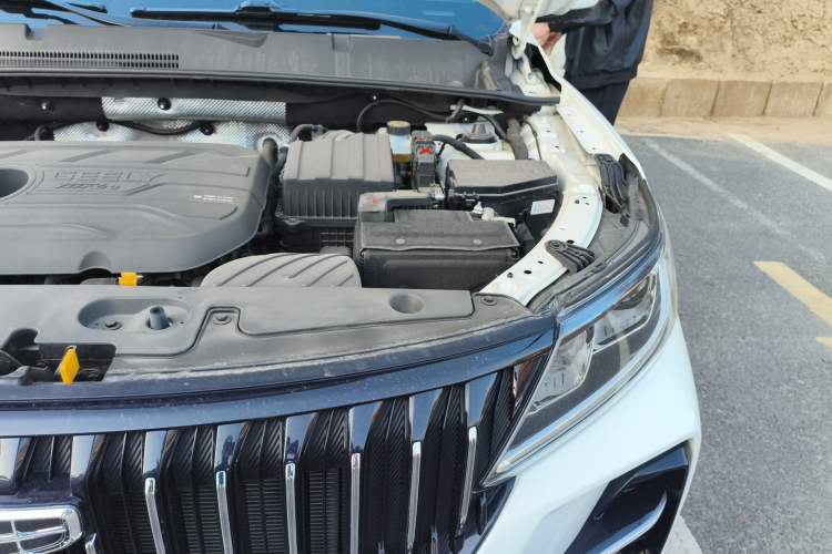 Used Geely Auto Vision X6 2021 PRO 1.4T Automatic Prestige Model Engine Bay Left