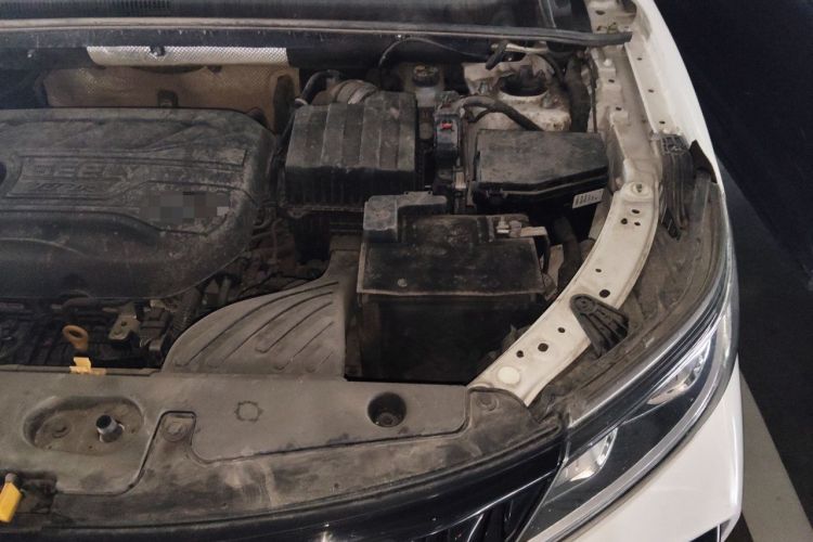 Used Geely Auto Vision X6 2021 PRO 1.4T Manual Luxury Model Engine Bay Left