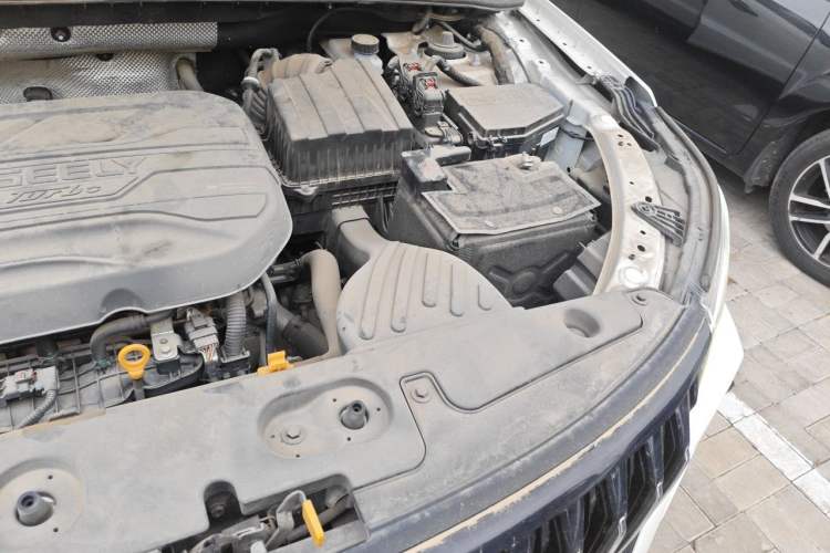 Used Geely Auto Vision X6 2021 PRO 1.4T Automatic Prestige Model Engine Bay Left