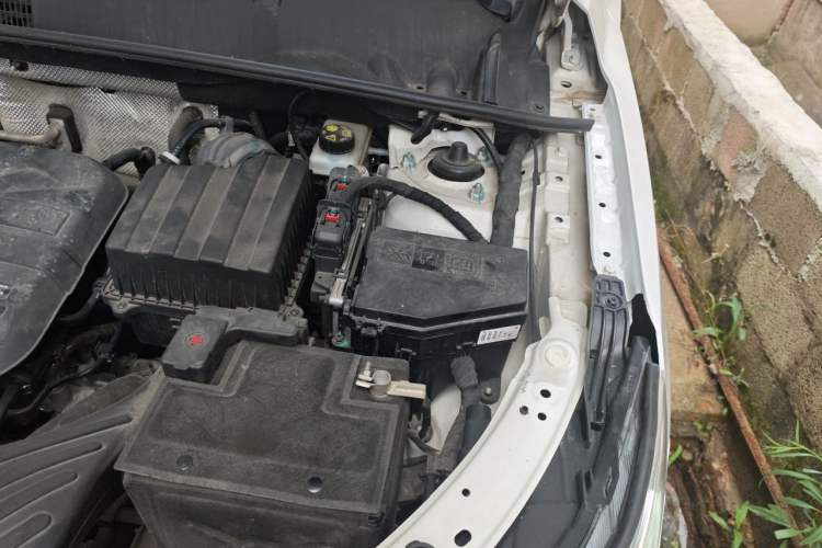 Used Geely Auto Vision X6 2021 PRO 1.4T Automatic Prestige Model Engine Bay Left
