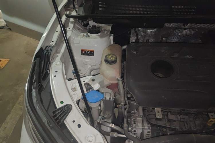 Used Geely Auto Vision X6 2021 PRO 1.4T Automatic Prestige Model Engine Bay Right