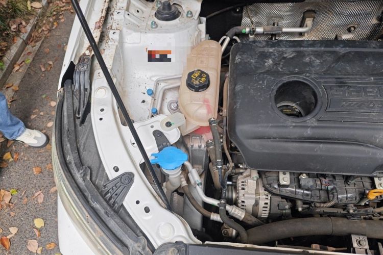 Used Geely Auto Vision X6 2021 PRO 1.4T Automatic Prestige Model Engine Bay Right