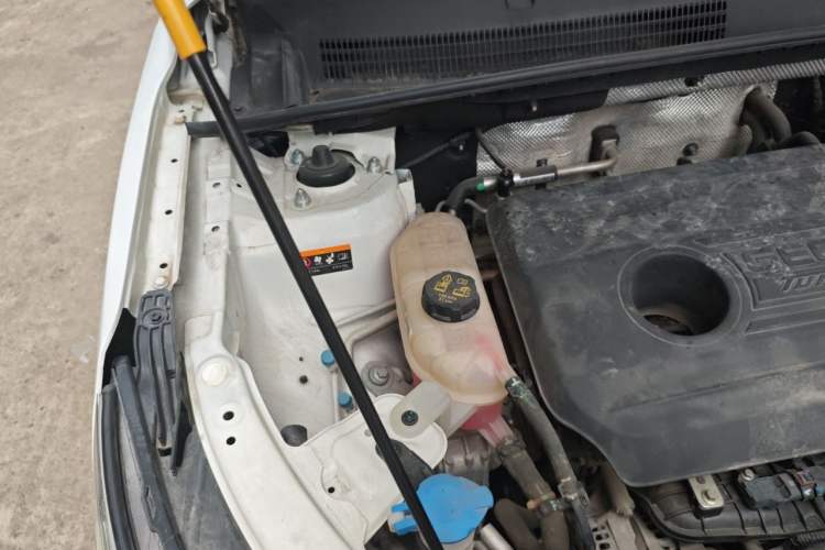 Used Geely Auto Vision X6 2021 PRO 1.4T Automatic Prestige Model Engine Bay Right