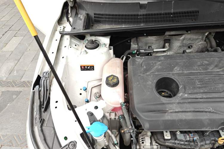 Used Geely Auto Vision X6 2021 PRO 1.4T Automatic Prestige Model Engine Bay Right